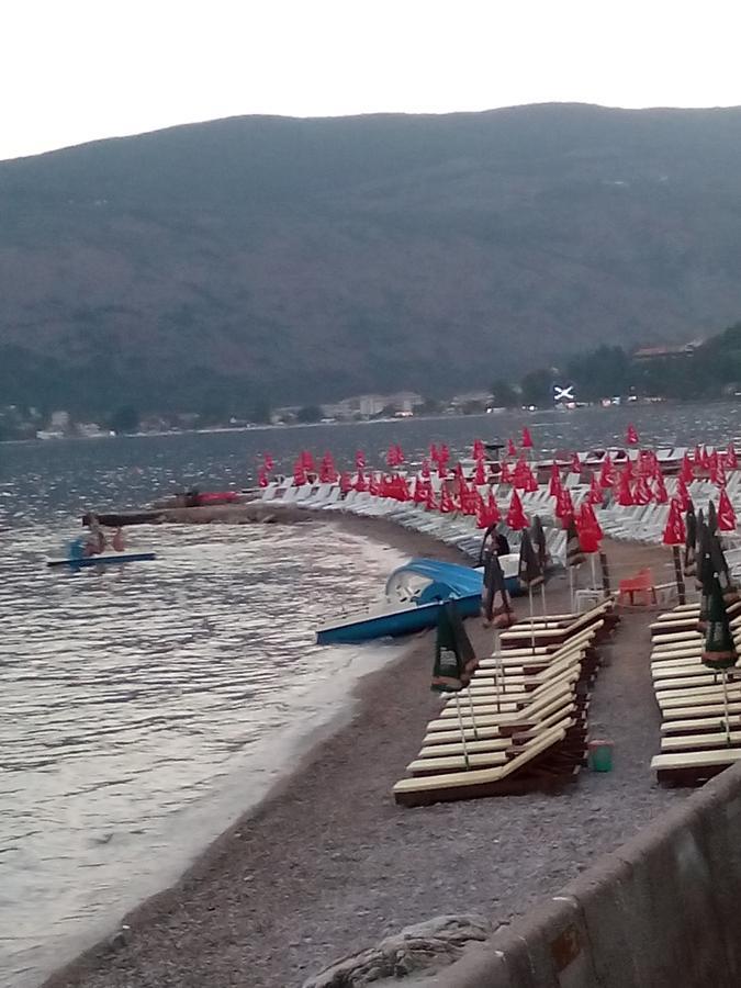 Apartmani Lovor Herceg Novi Kültér fotó