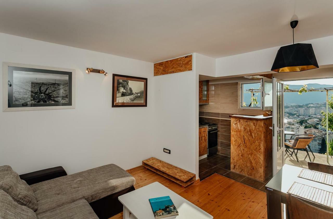 Apartmani Lovor Herceg Novi Kültér fotó