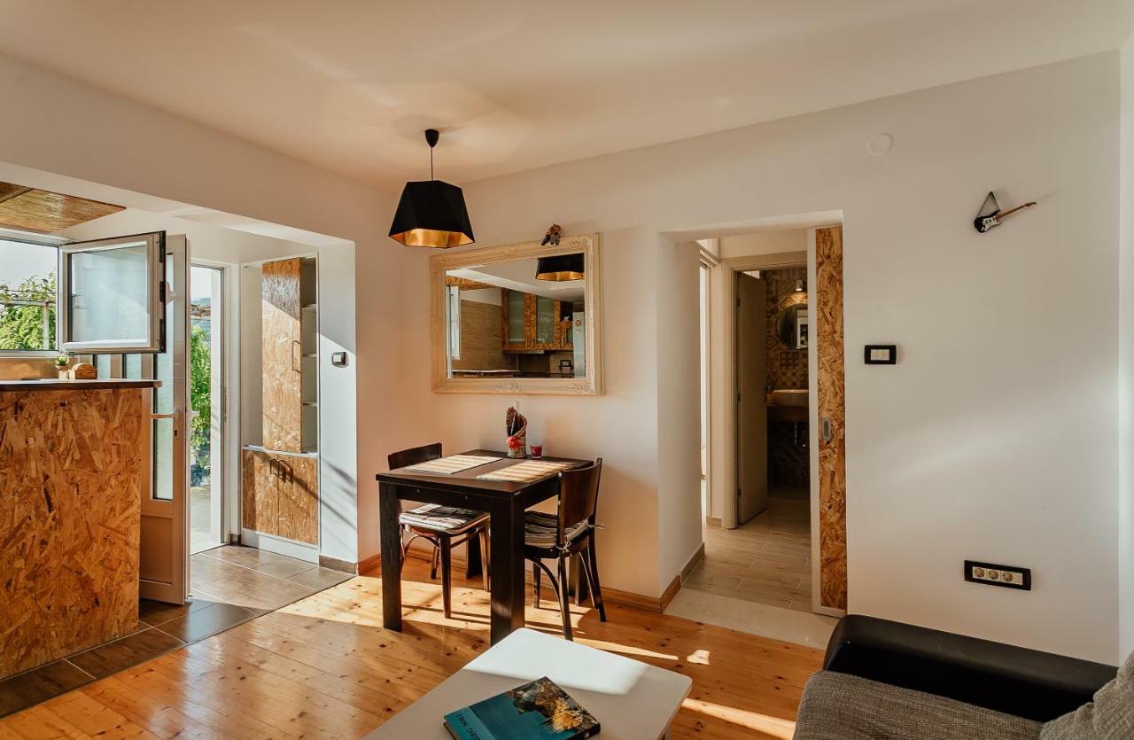 Apartmani Lovor Herceg Novi Kültér fotó